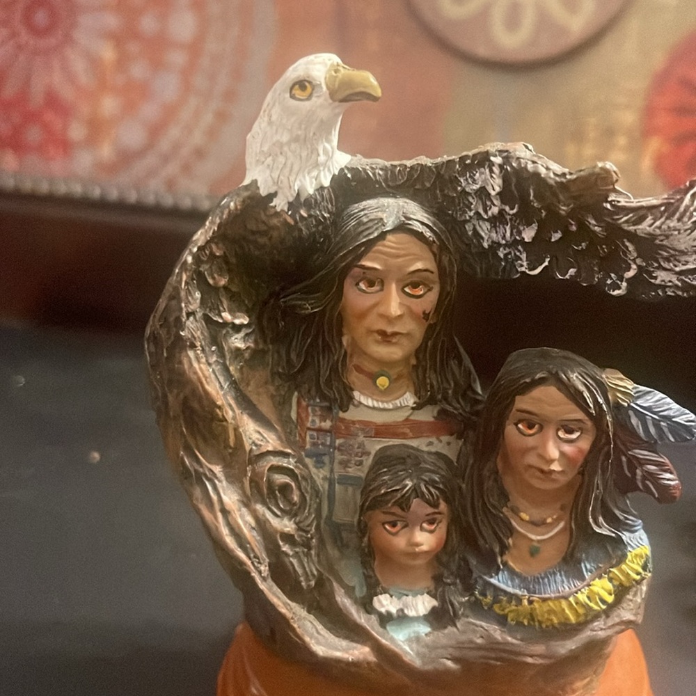 K’s Collection Native American - Picture 6 of 6